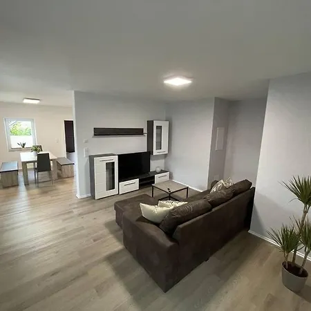 아파트 Hochwertige Im 프라이탈